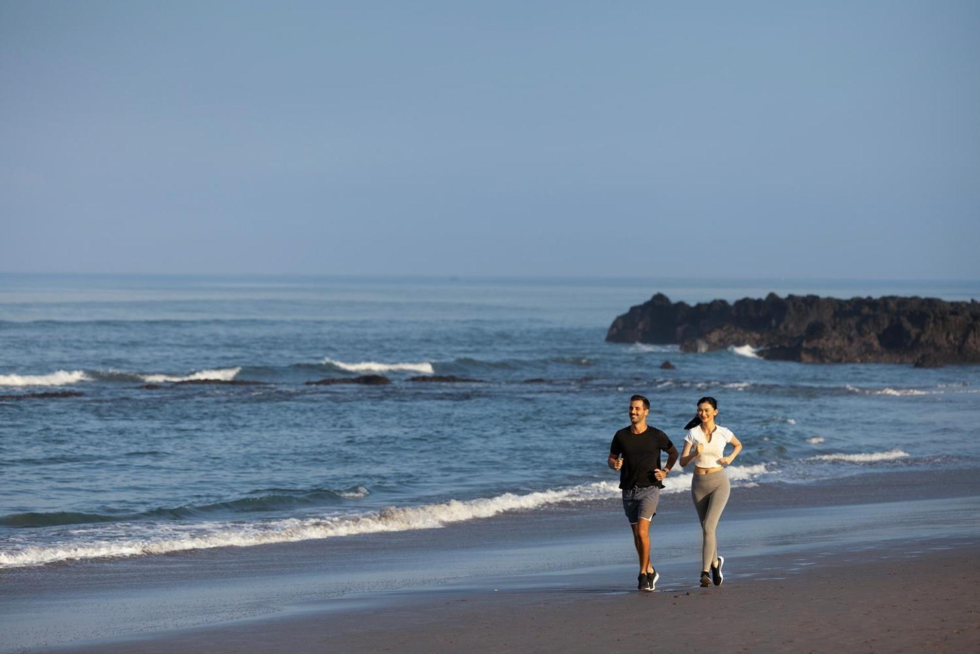 Holiday Inn Resort Bali Canggu By Ihg Exterior foto