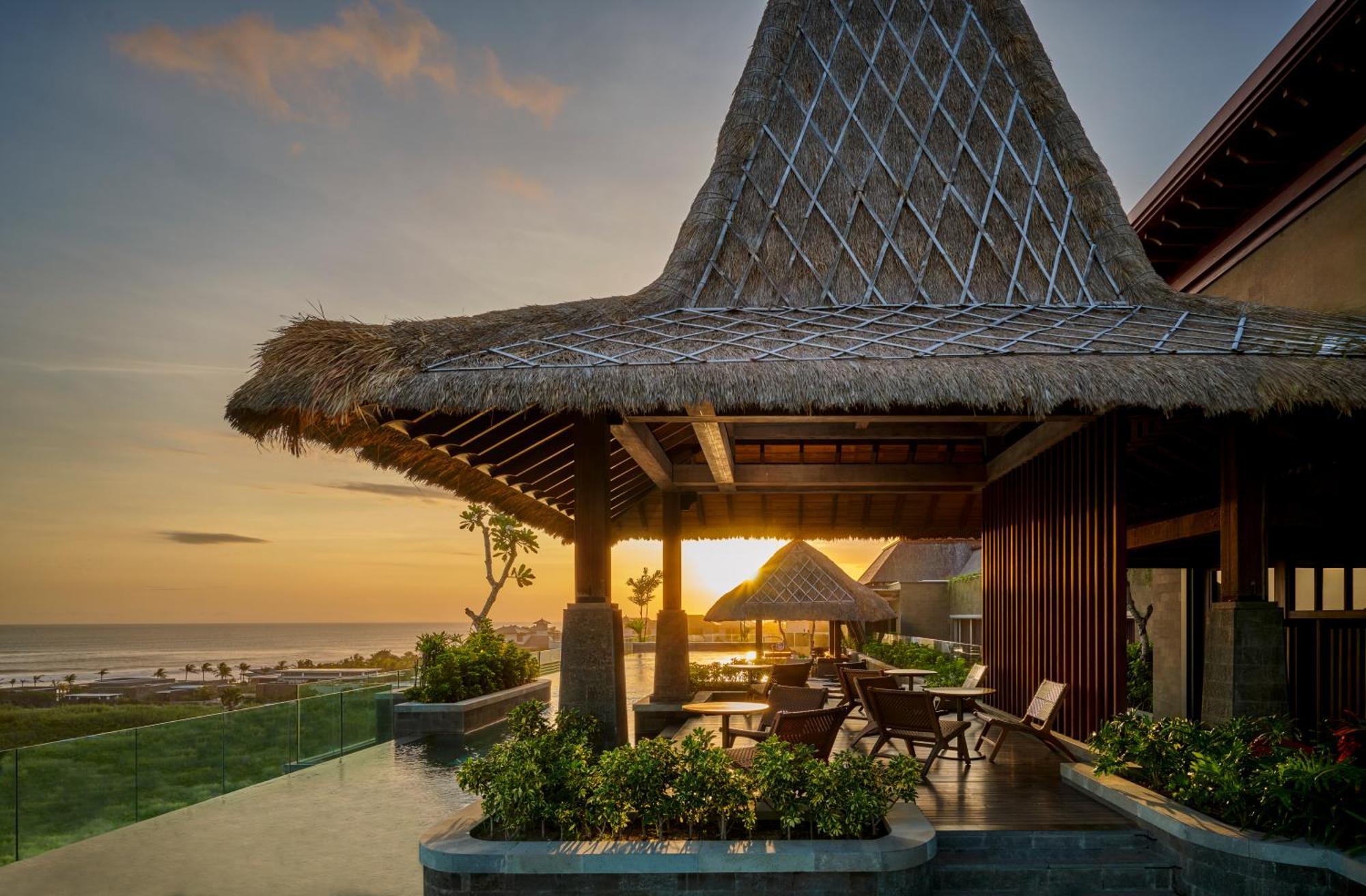 Holiday Inn Resort Bali Canggu By Ihg Exterior foto